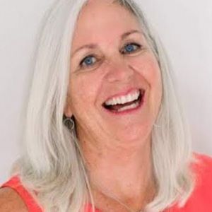 Meet your Posher, Kelli